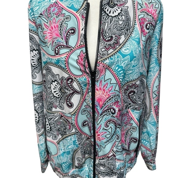 Chico’s UPF Neema Paisley Jacket Size 8/10 (M) - Picture 3 of 15